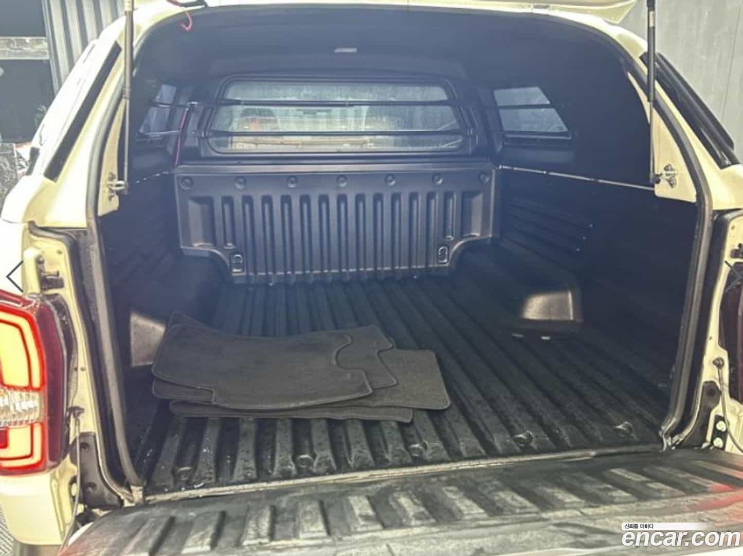 Rexton KG Mobility 2022.5-OUTER-005