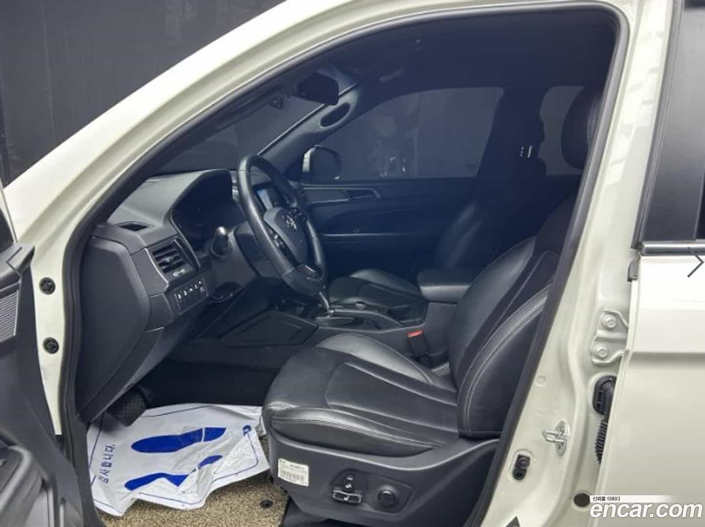 Rexton KG Mobility 2022.5-OUTER-006