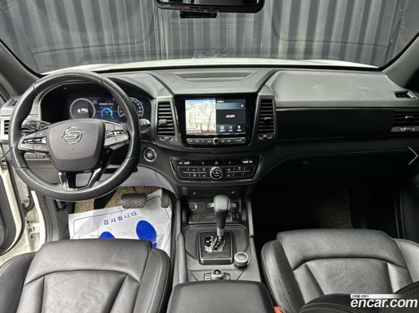 Rexton KG Mobility 2022.5-INNER-008