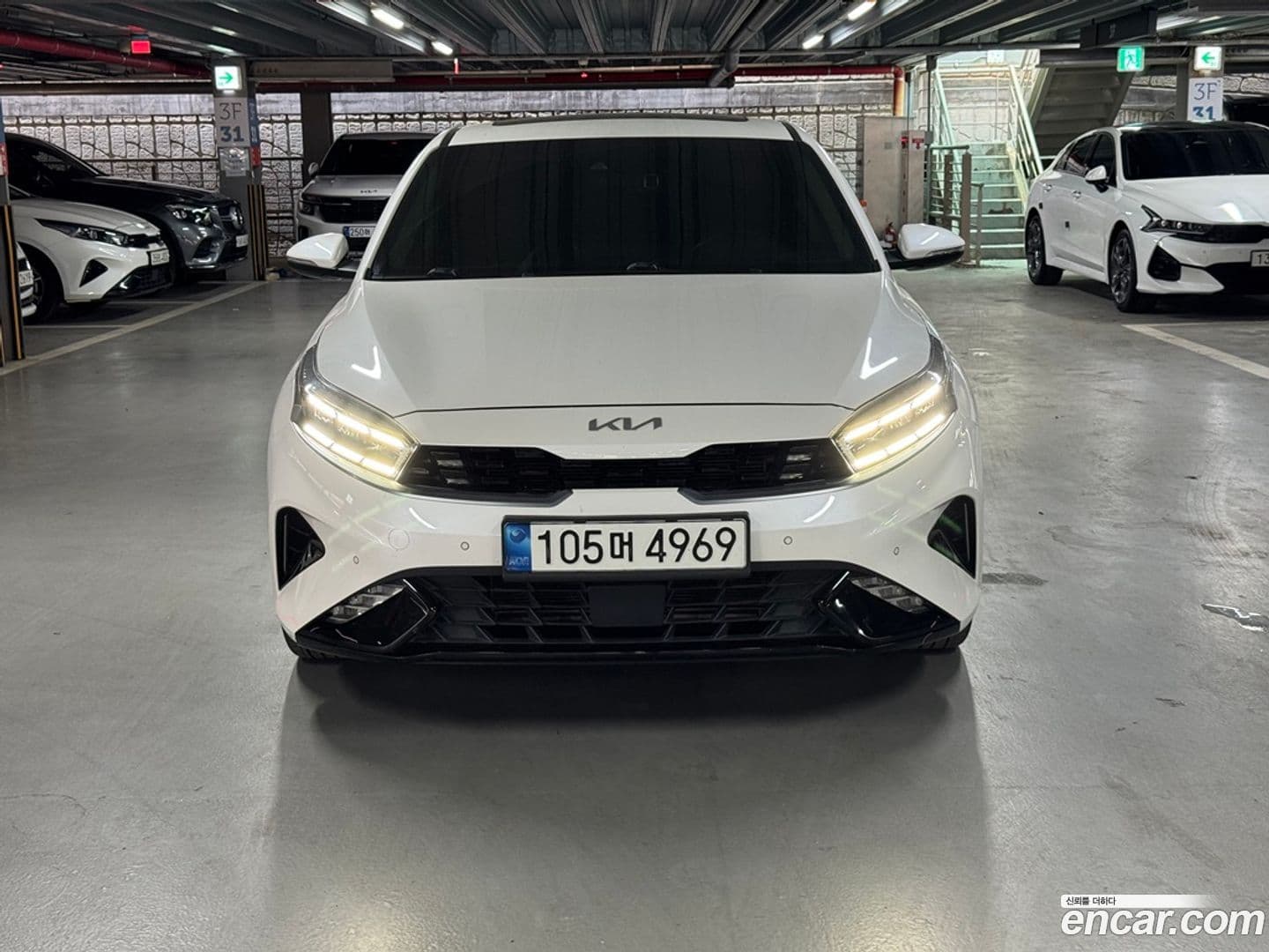 Main__Slider__Photo:K3 Kia 2022.4-0
