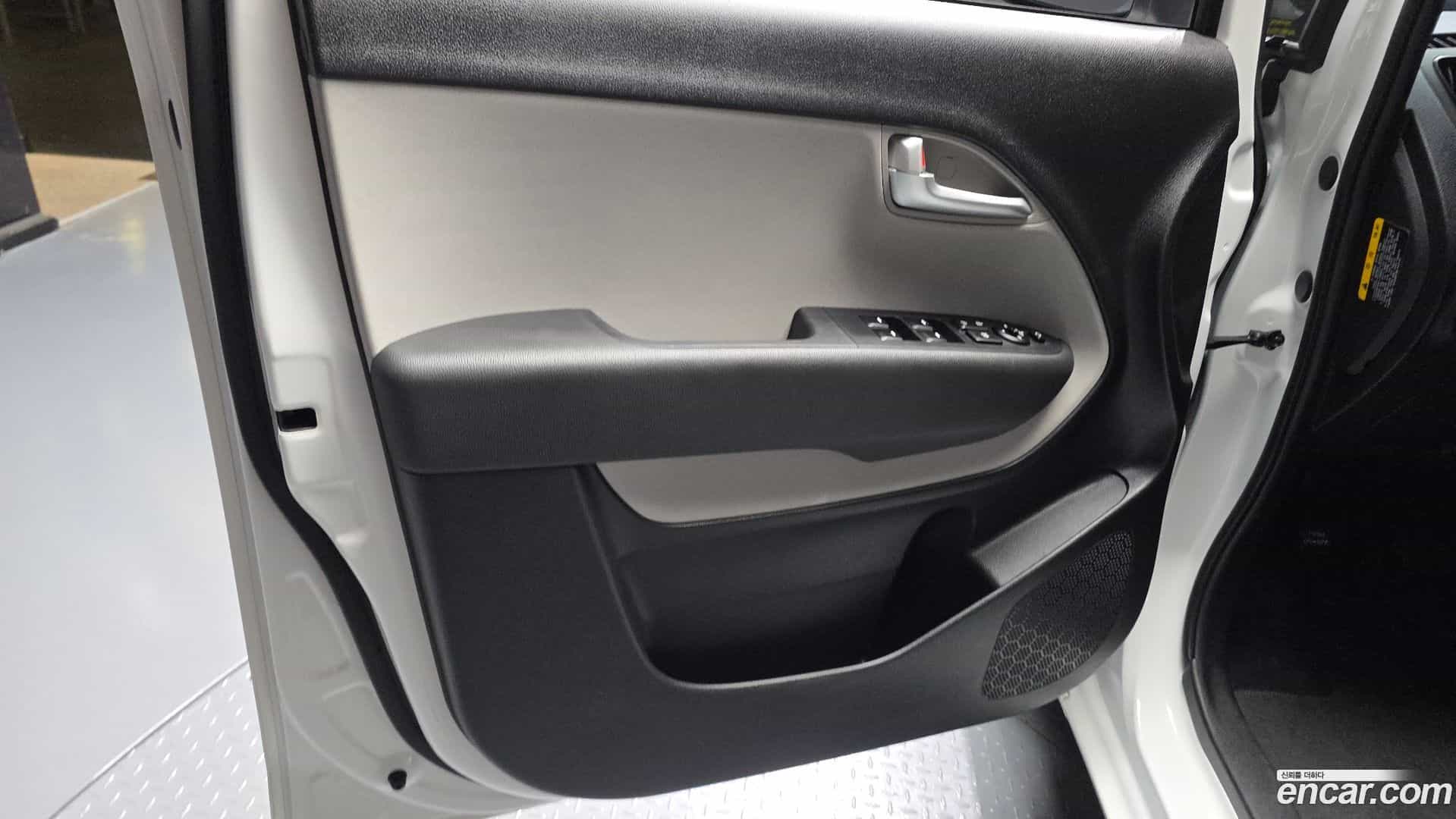 RAY Kia 2025.11-INNER-034