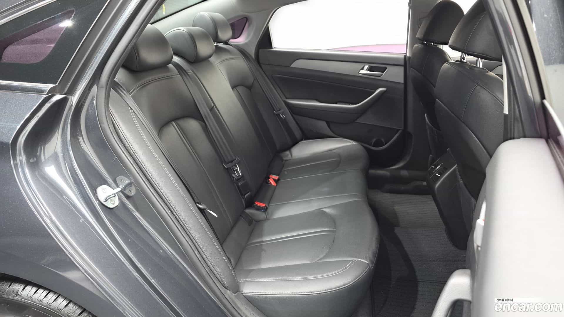 Sonata Hyundai 2018.1-OPTION-016