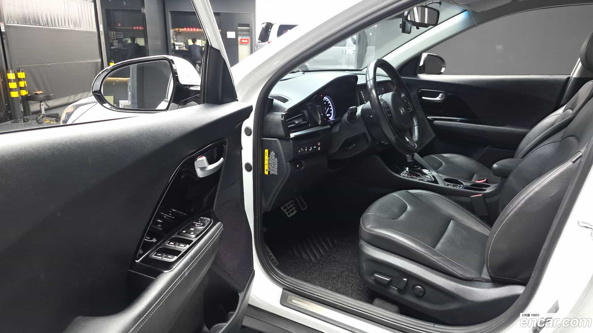 Niro Kia 2019.5-INNER-010