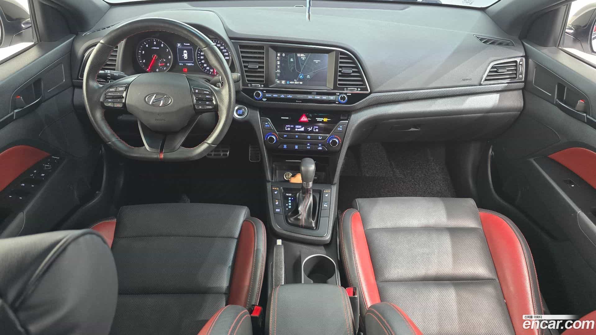 AVANTE Hyundai 2016.11-INNER-007