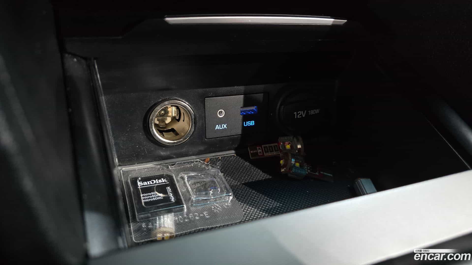 AVANTE Hyundai 2016.11-OPTION-017
