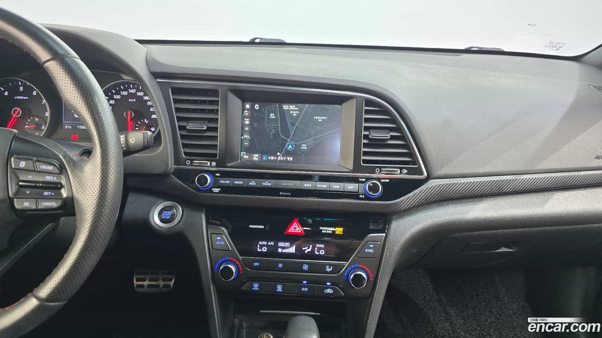AVANTE Hyundai 2016.11-OPTION-018