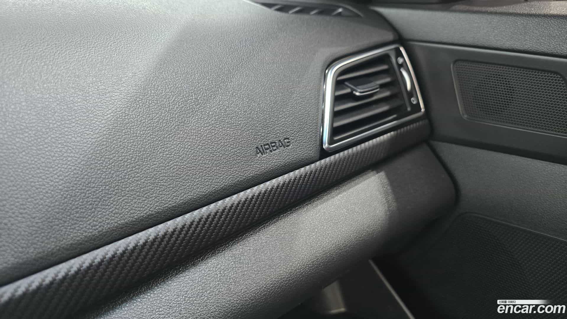 AVANTE Hyundai 2016.11-OPTION-043