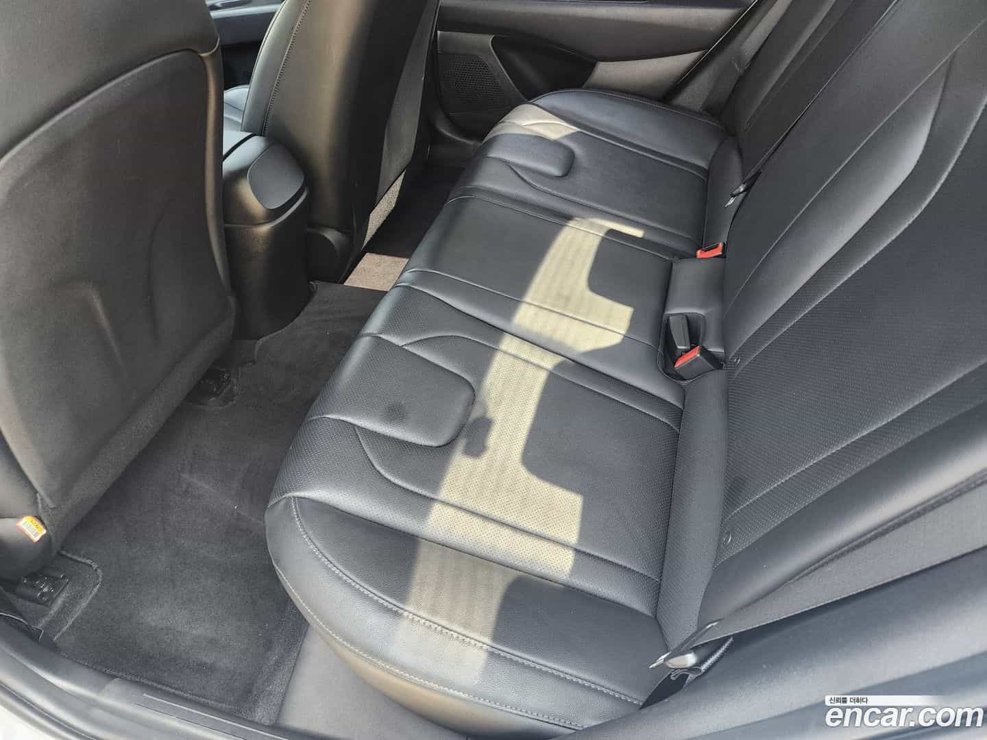 AVANTE Hyundai 2022.0-OPTION-024