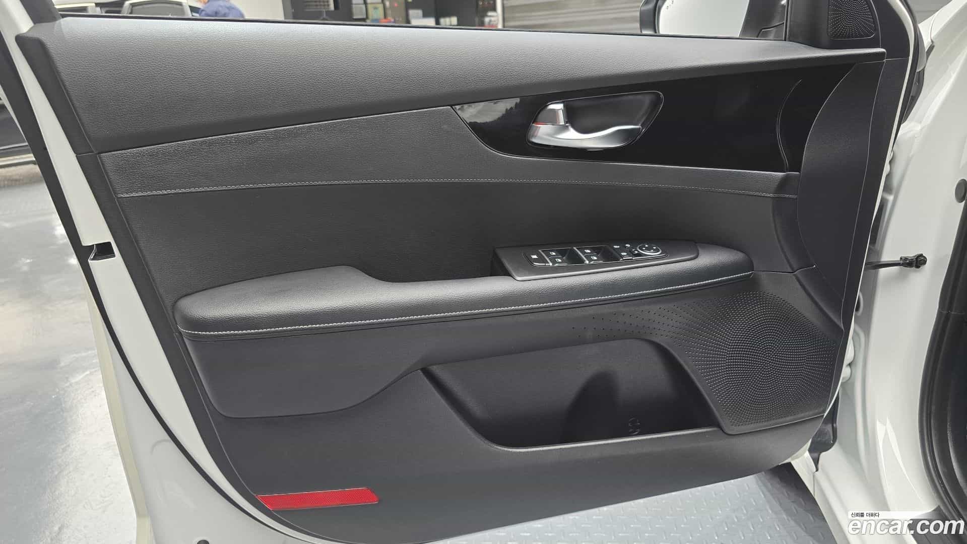 K3 Kia 2023.5-INNER-034