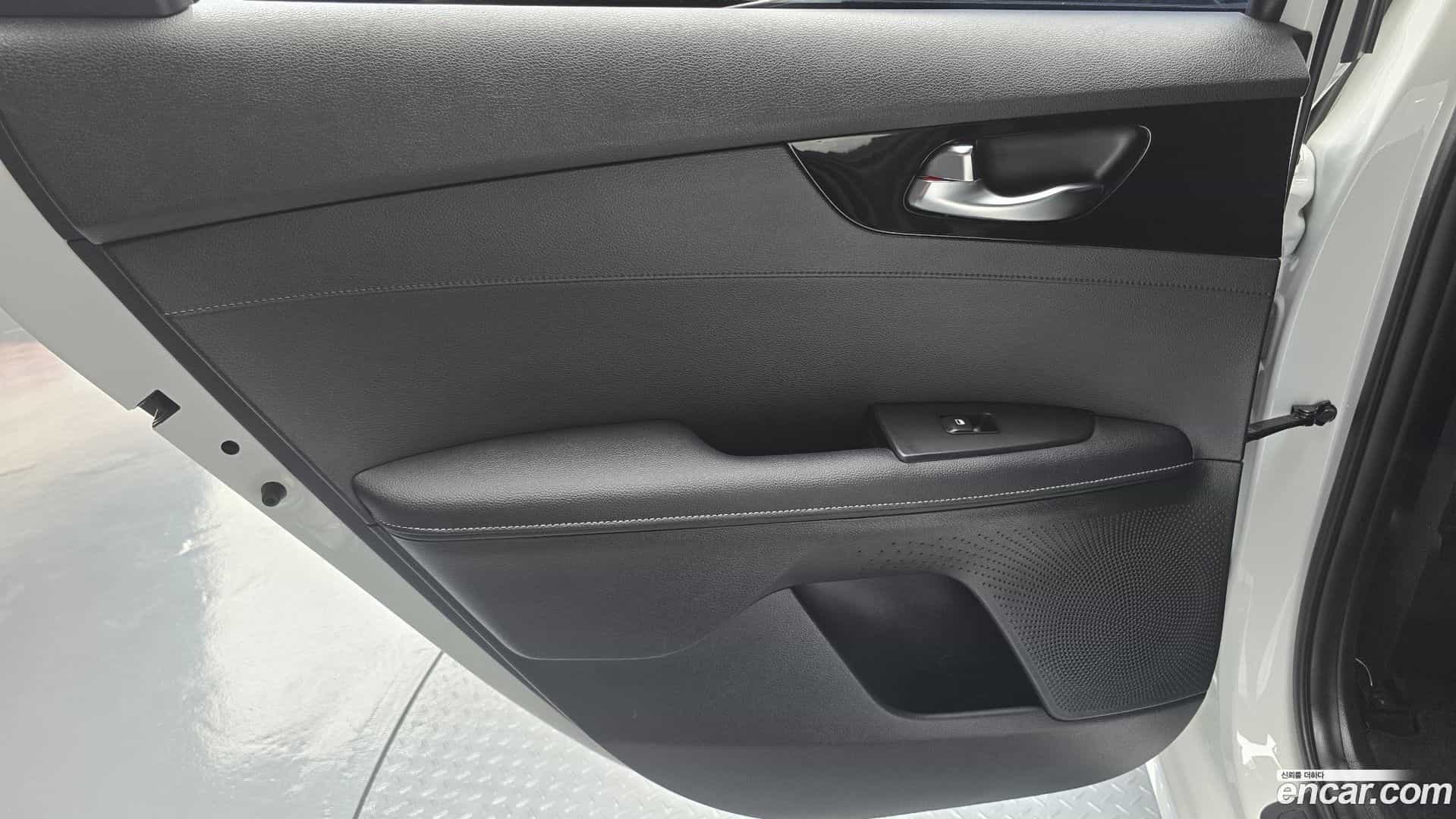 K3 Kia 2023.5-INNER-035