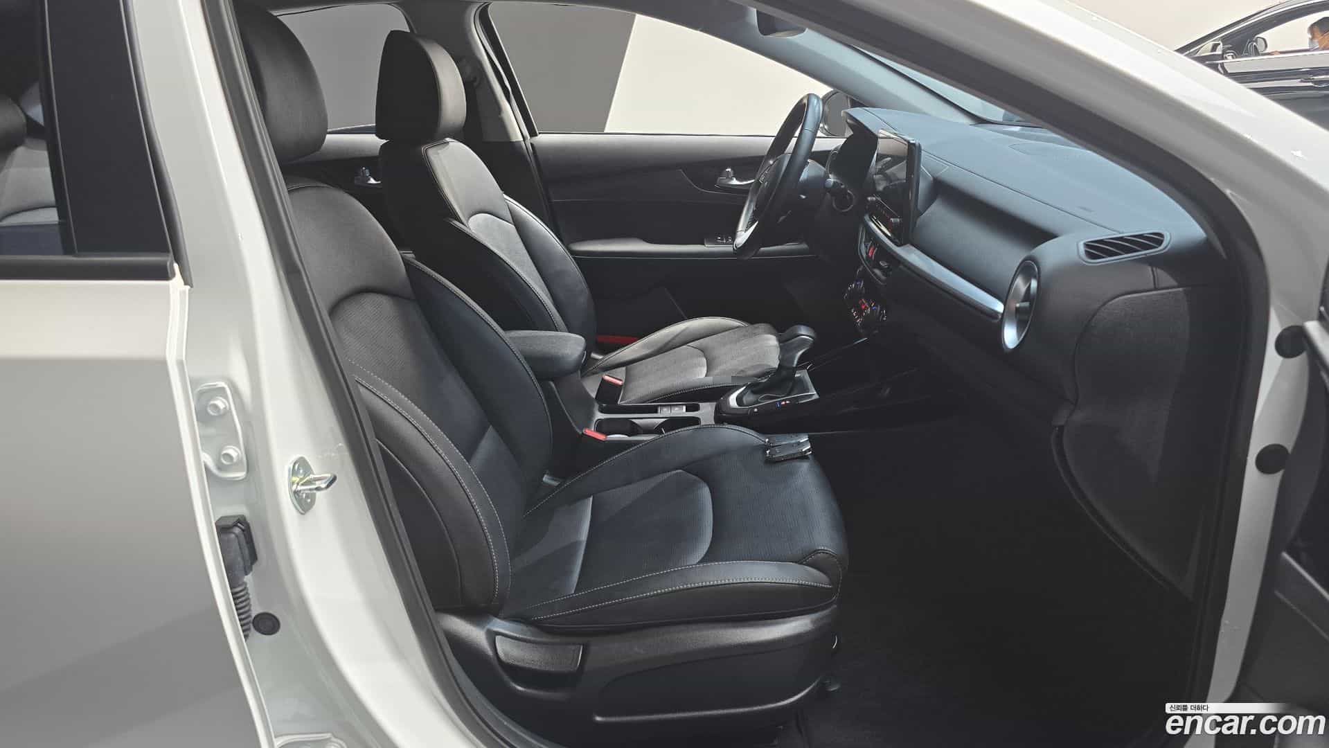 K3 Kia 2023.5-INNER-036
