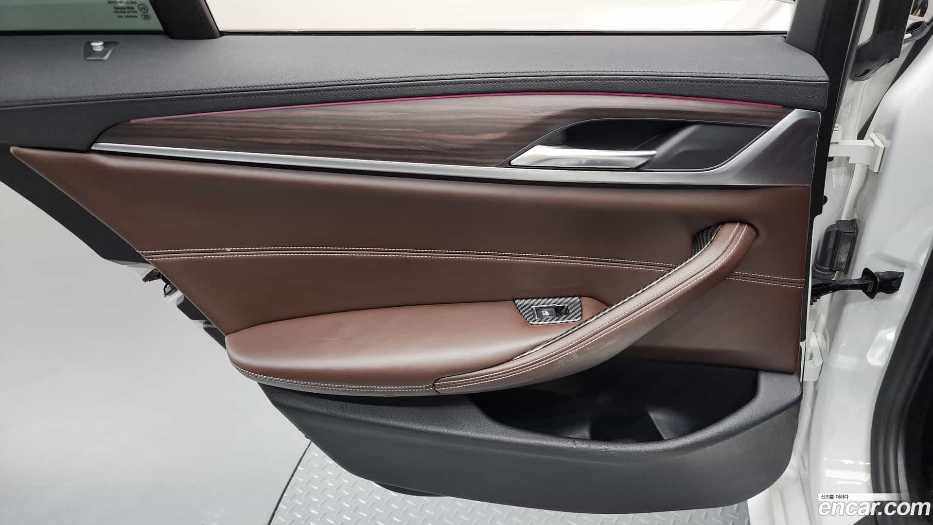 5-Series BMW 2017.7-INNER-035