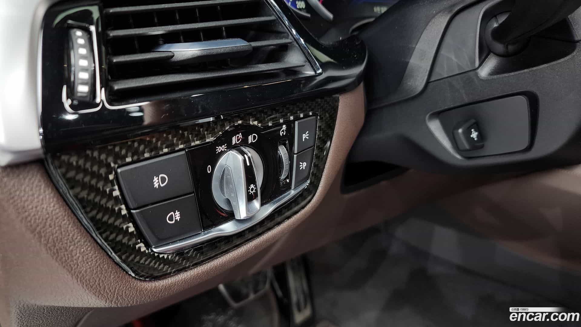 5-Series BMW 2017.7-OPTION-040