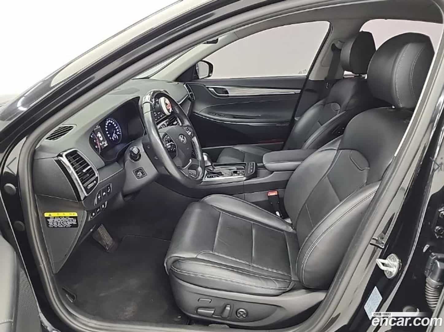 Grandeur Hyundai 2017.8-OPTION-015