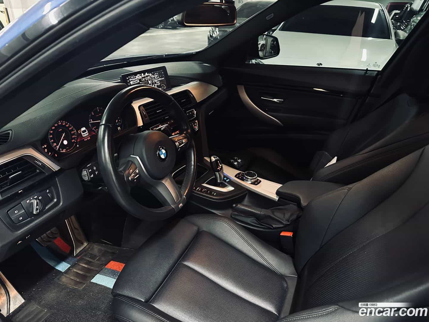 Gran Turismo BMW 2020.5-INNER-010