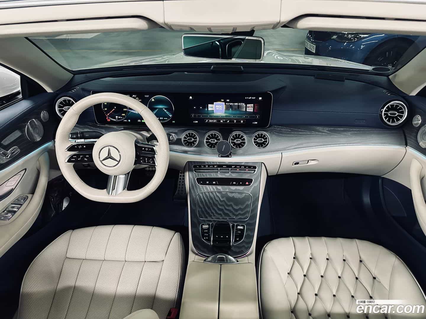 E-Class Mercedes-Benz 2023.11-INNER-007