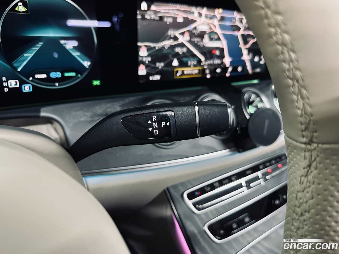 E-Class Mercedes-Benz 2023.11-INNER-009