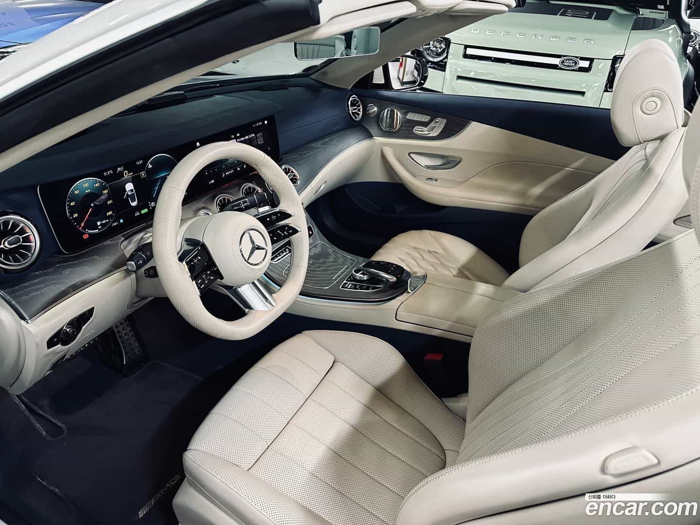 E-Class Mercedes-Benz 2023.11-INNER-010