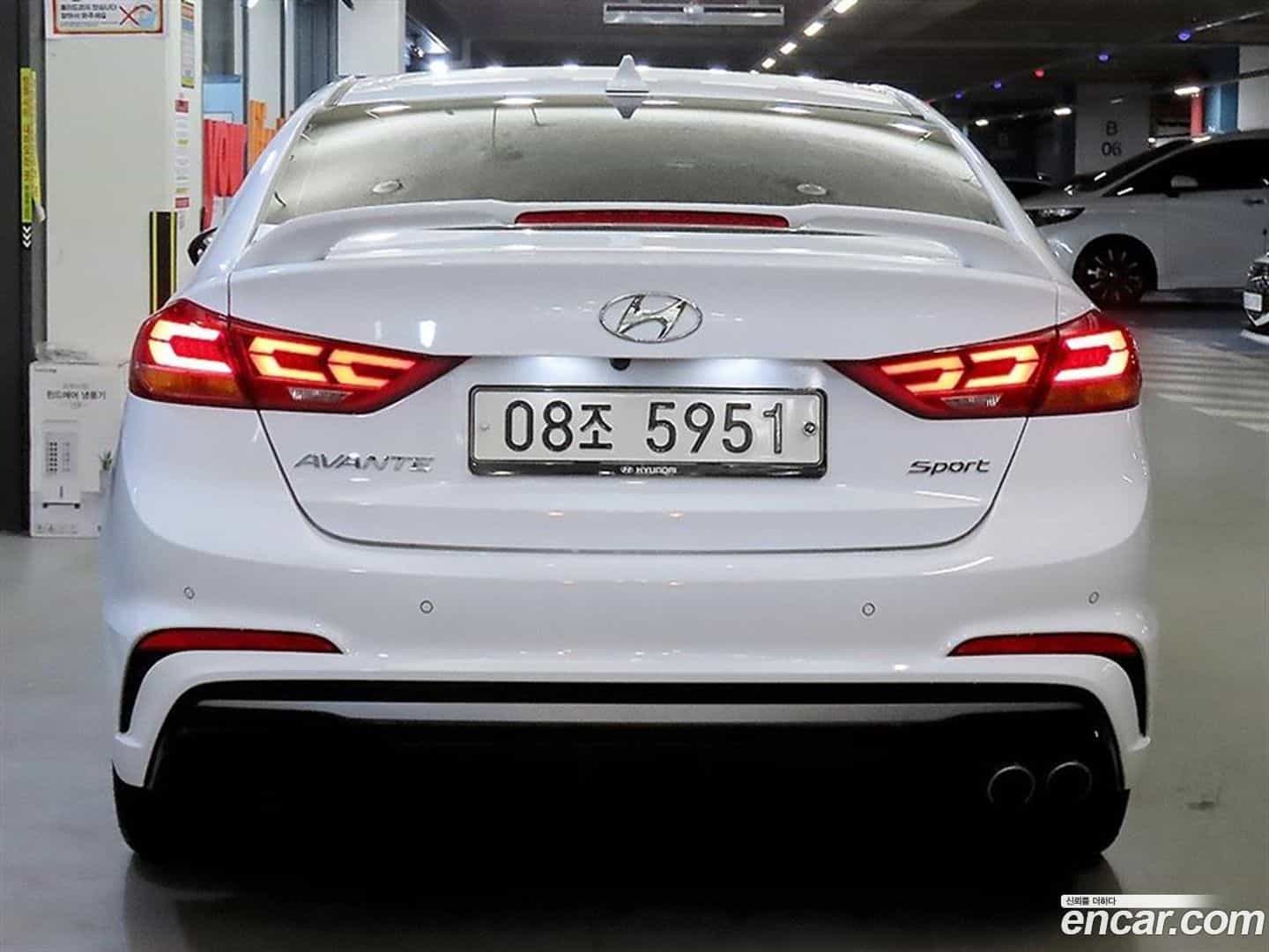 AVANTE Hyundai 2018.1-OUTER-004