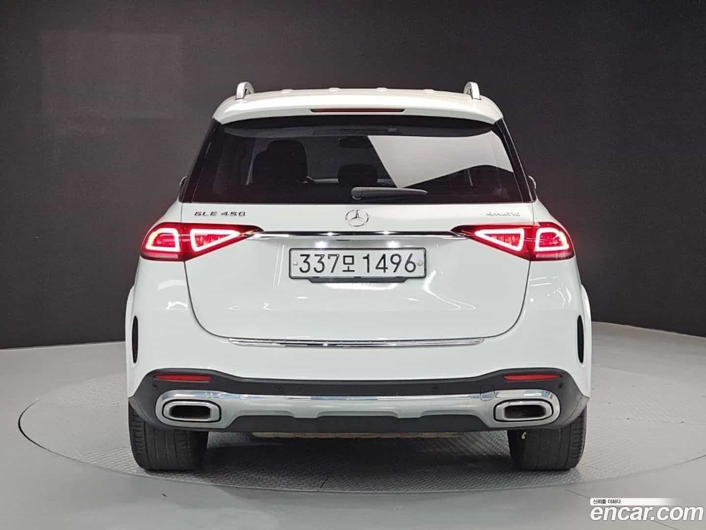 GLE-Class Mercedes-Benz 2019.10-OUTER-003