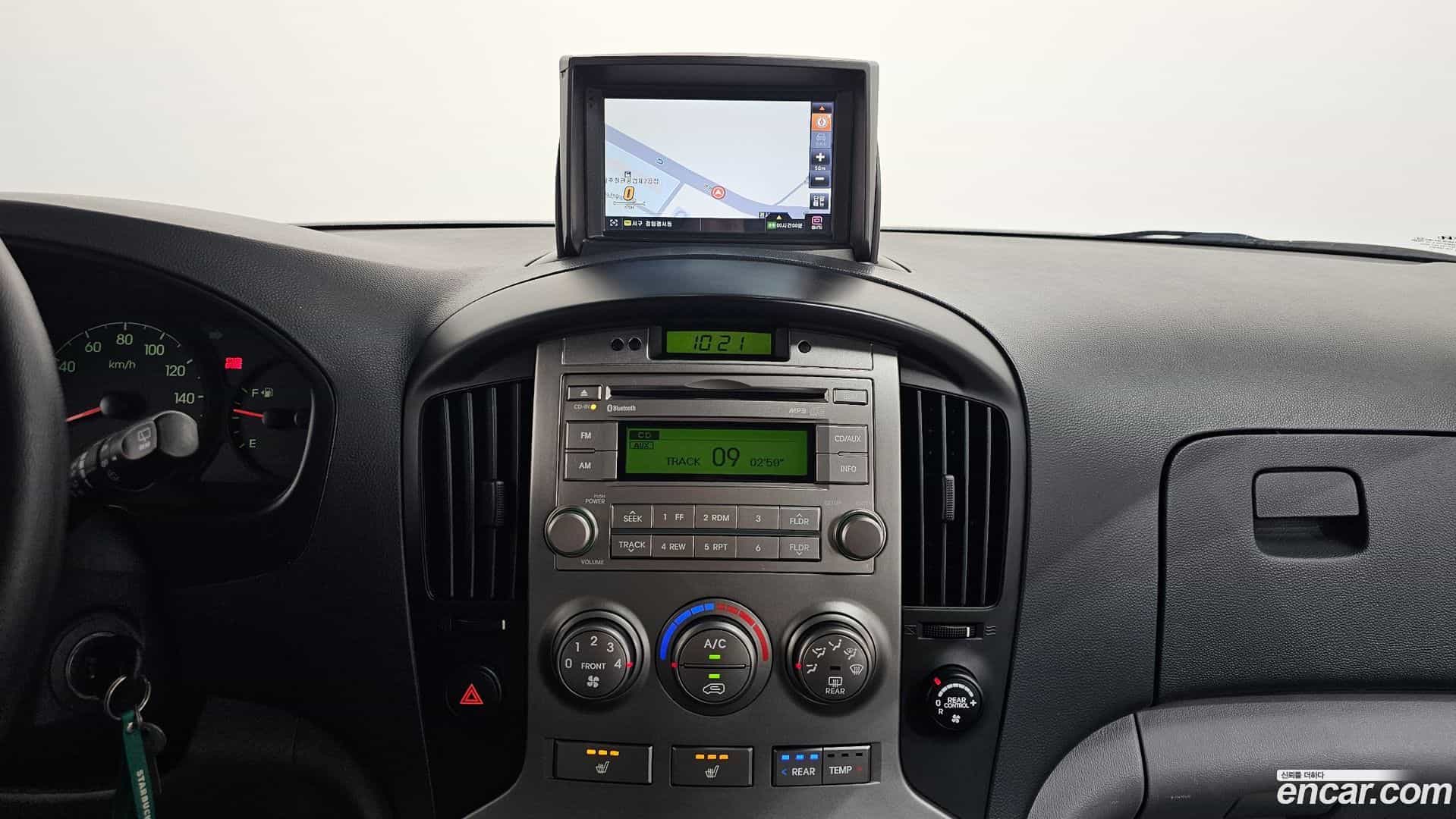 Starex Hyundai 2015.2-OPTION-016