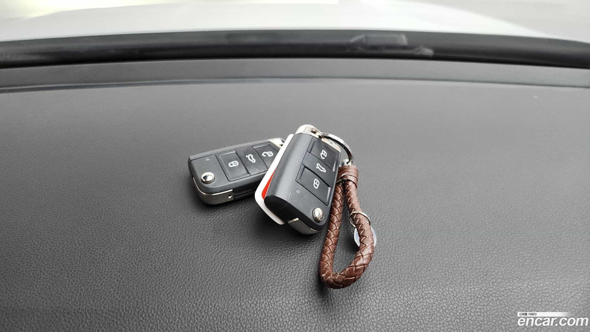 Jetta Volkswagen 2021.11-OPTION-019