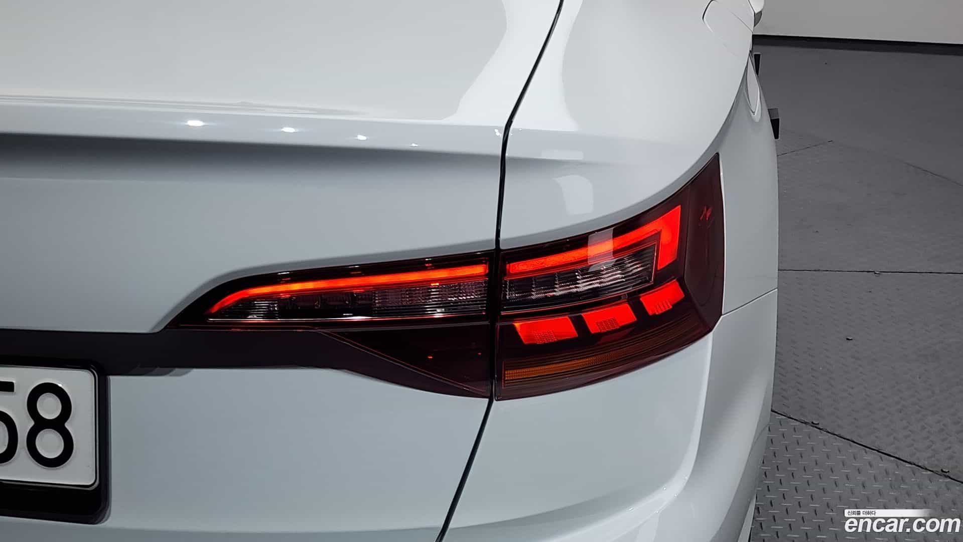Jetta Volkswagen 2021.11-OUTER-033