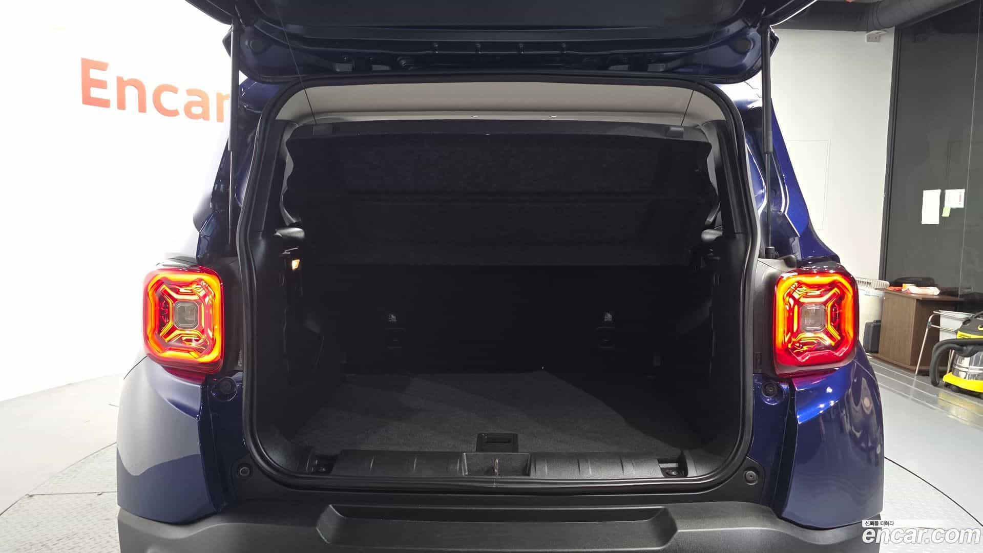 Renegade Jeep 2020.11-OPTION-044