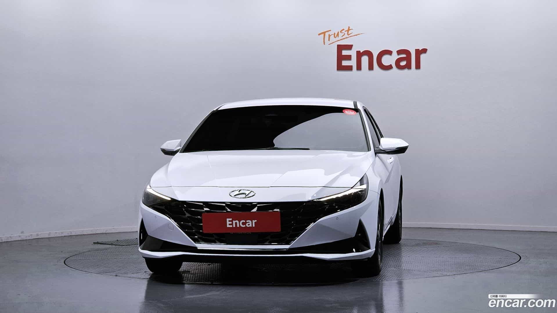AVANTE Hyundai 2022.0-OUTER-003