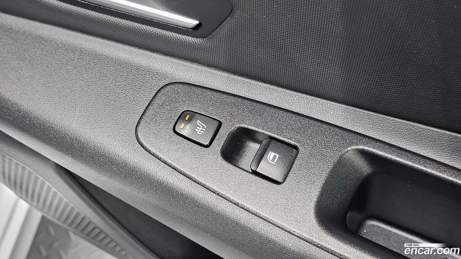 AVANTE Hyundai 2022.0-OPTION-024