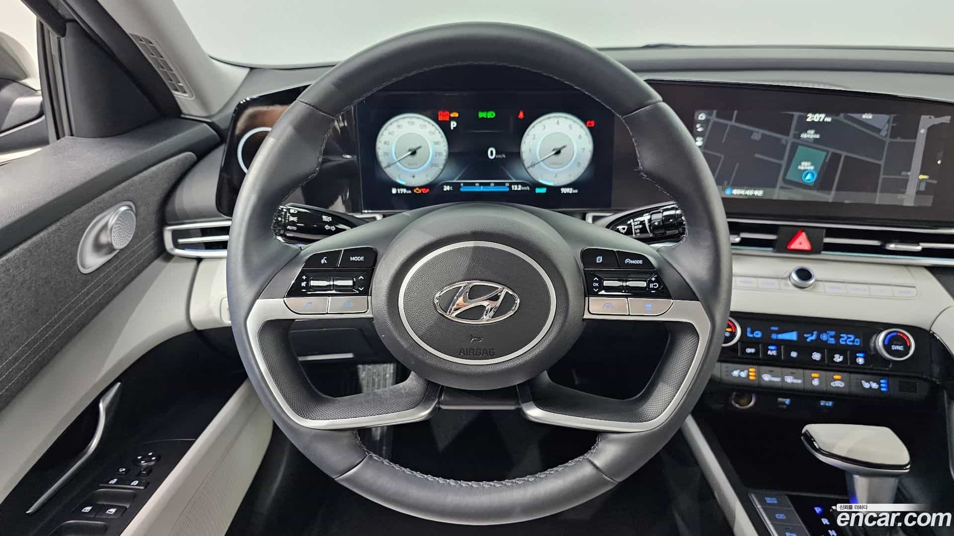 AVANTE Hyundai 2022.11-OPTION-019