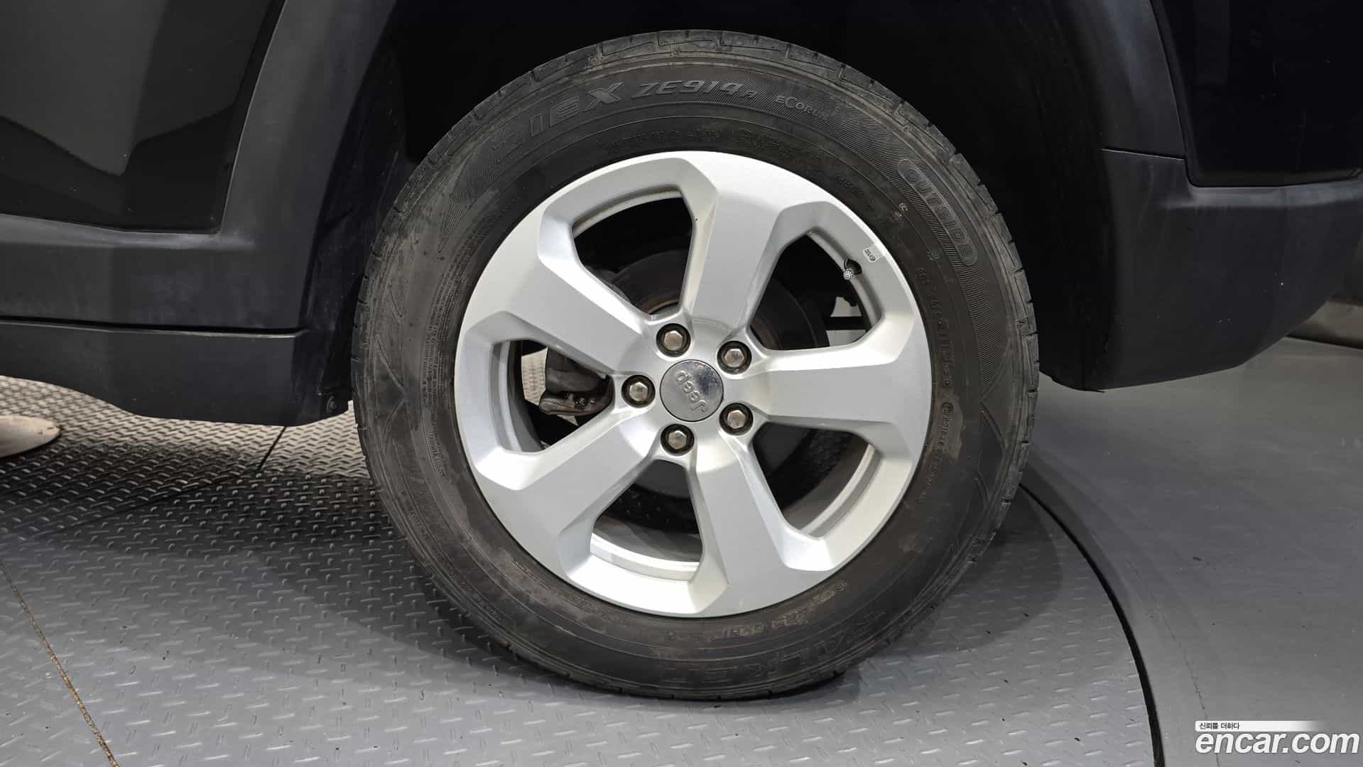 Compass Jeep 2018.11-OUTER-031