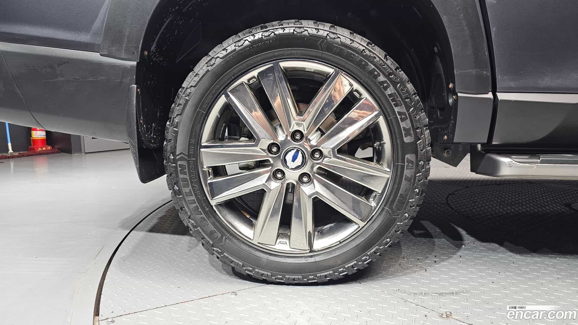 Rexton KG Mobility 2018.5-OUTER-005