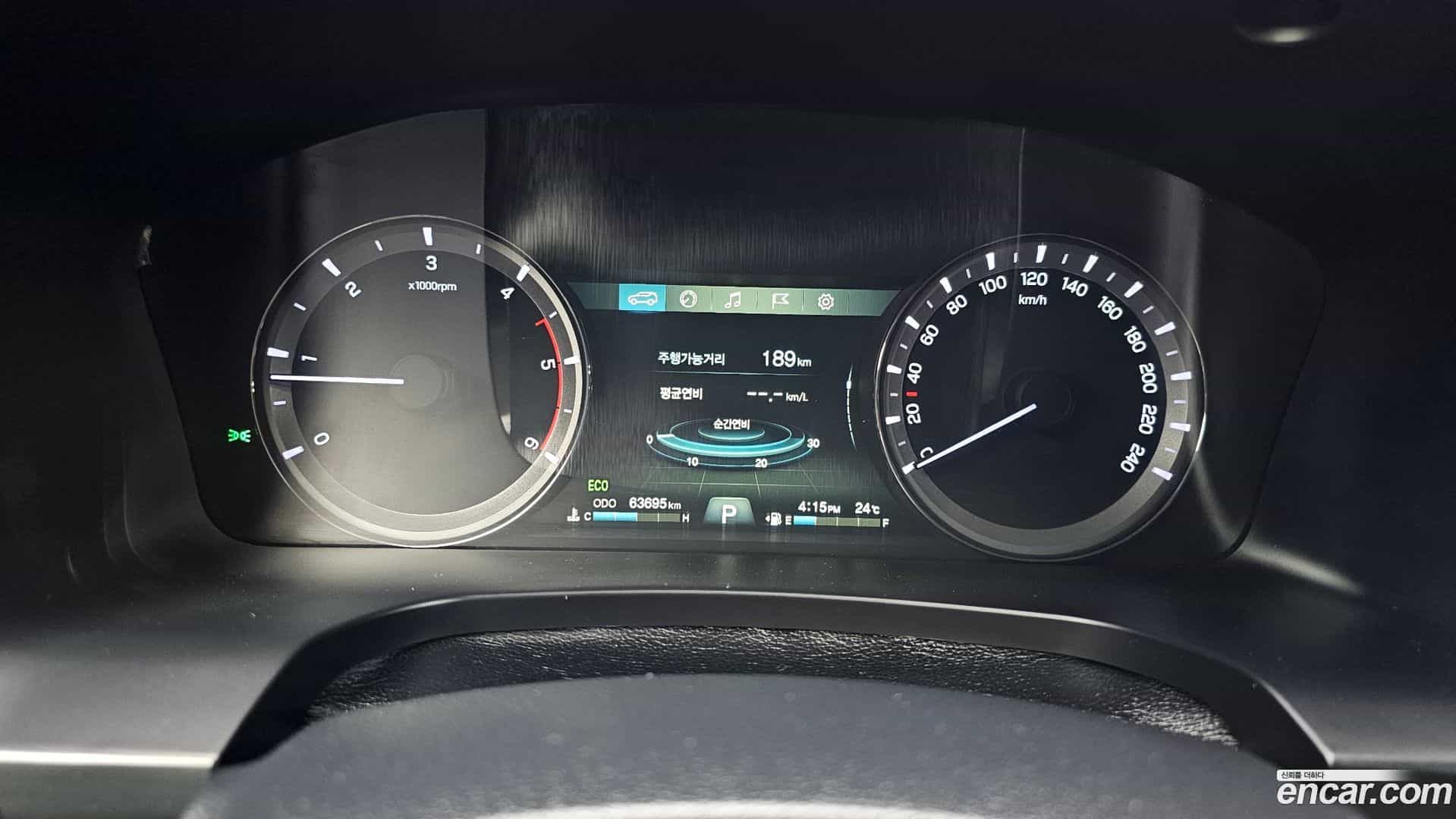 Rexton KG Mobility 2018.5-INNER-008