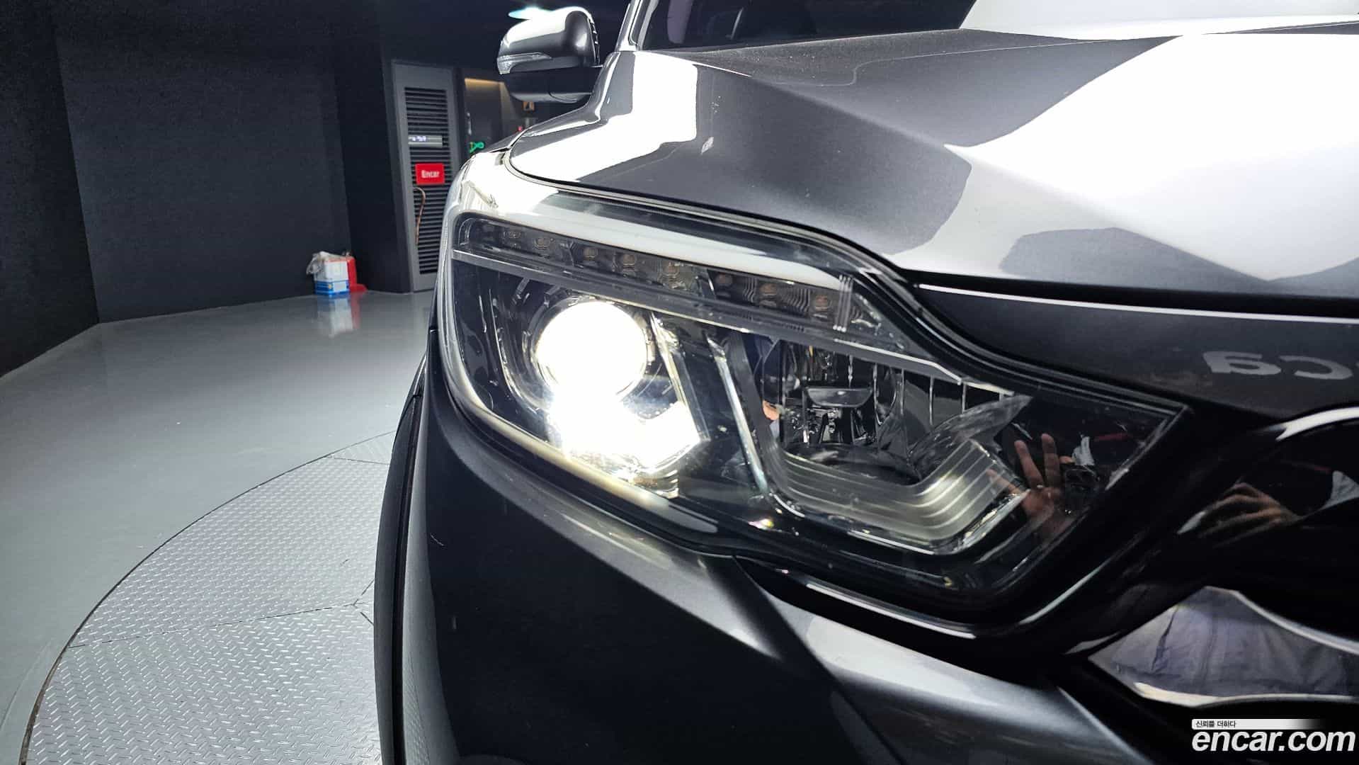Rexton KG Mobility 2018.5-OUTER-032
