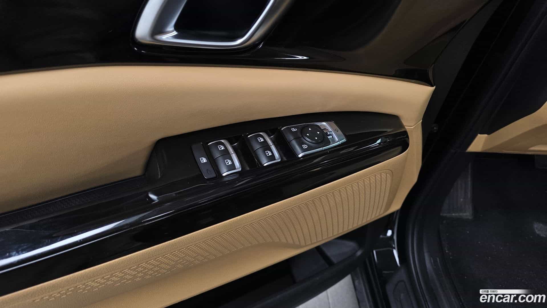 Canival Kia 2021.4-OPTION-042