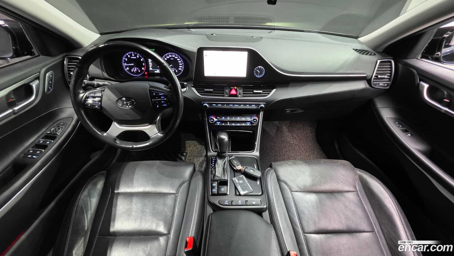 Grandeur Hyundai 2017.9-INNER-007