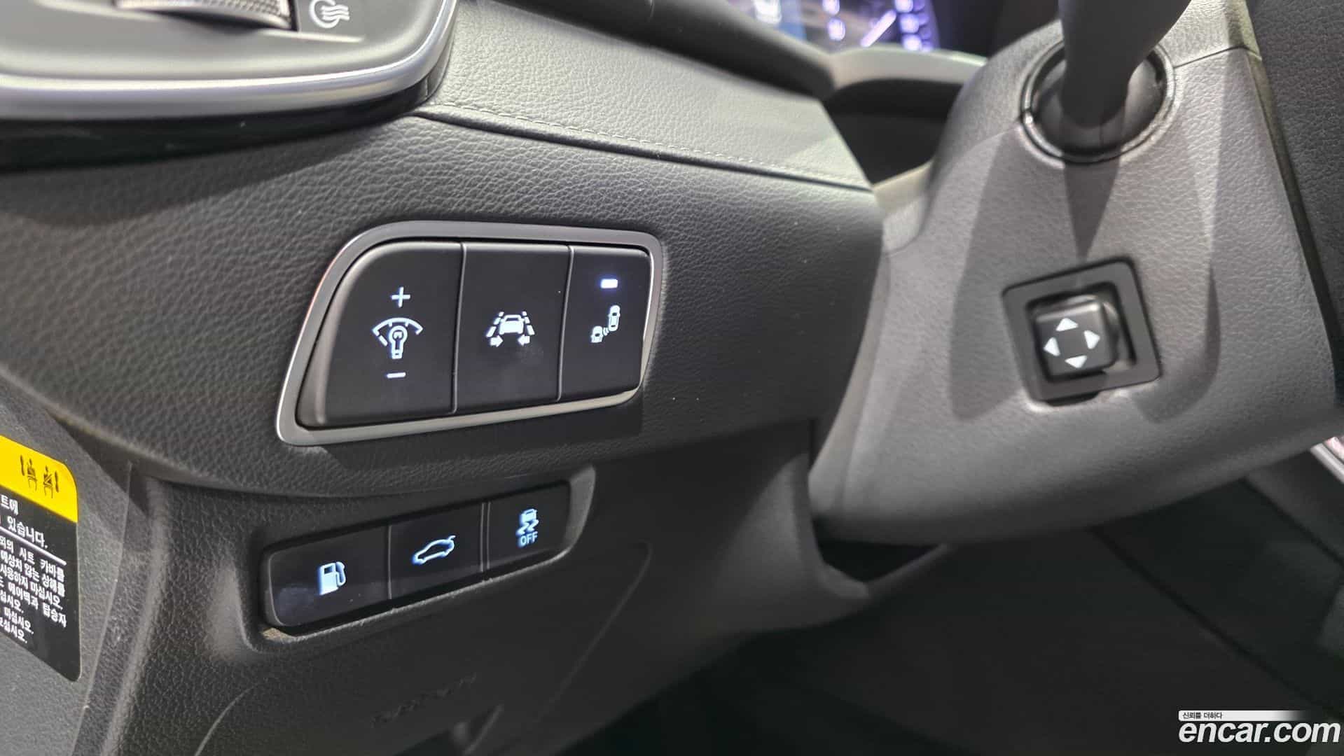 Grandeur Hyundai 2017.9-OPTION-016