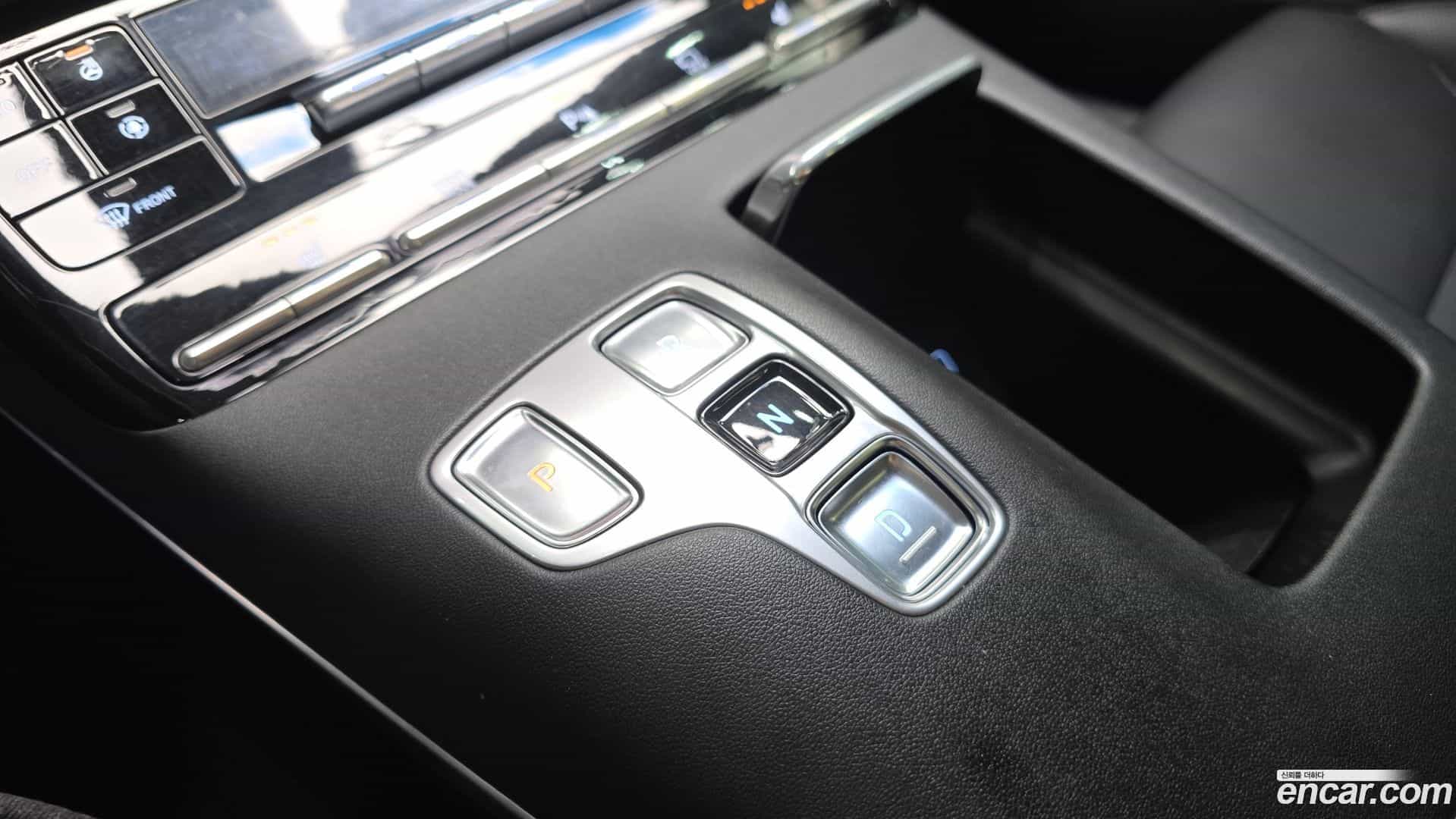 Grandeur Hyundai 2020.5-INNER-009