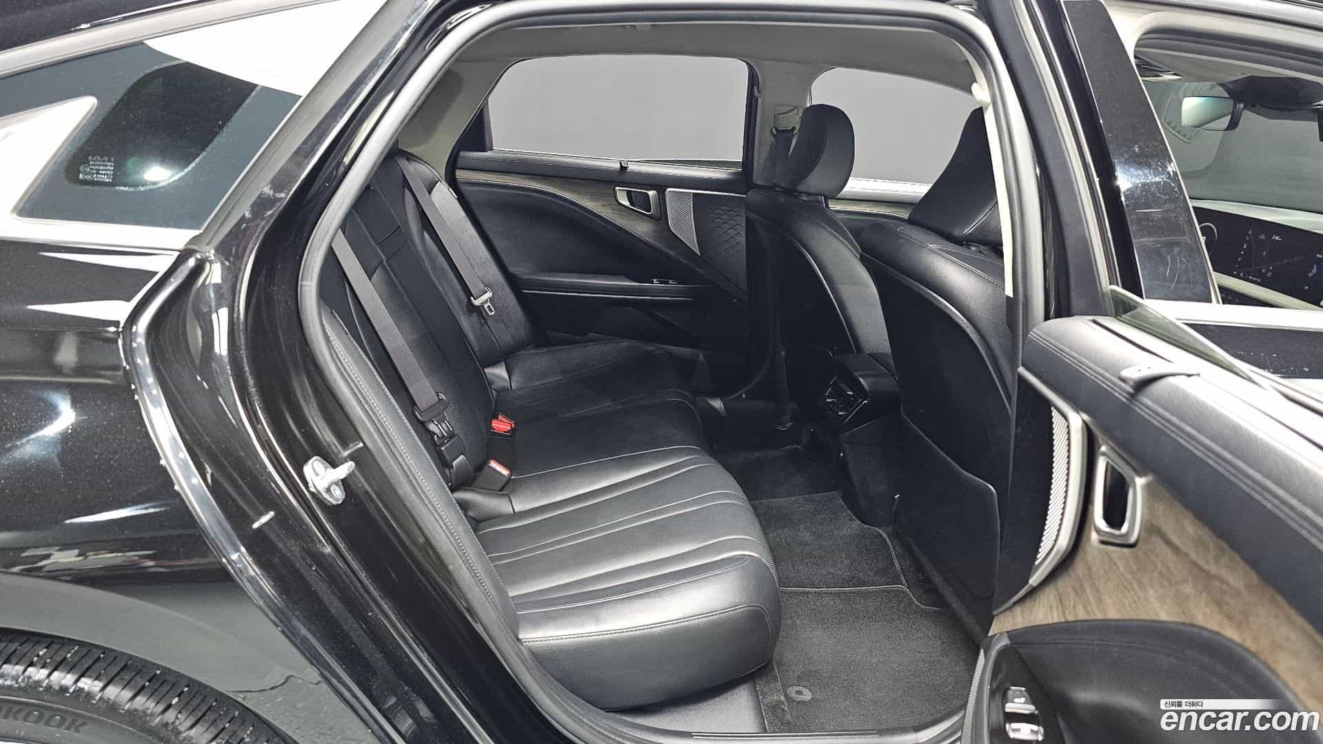 K8 Kia 2021.4-OPTION-015