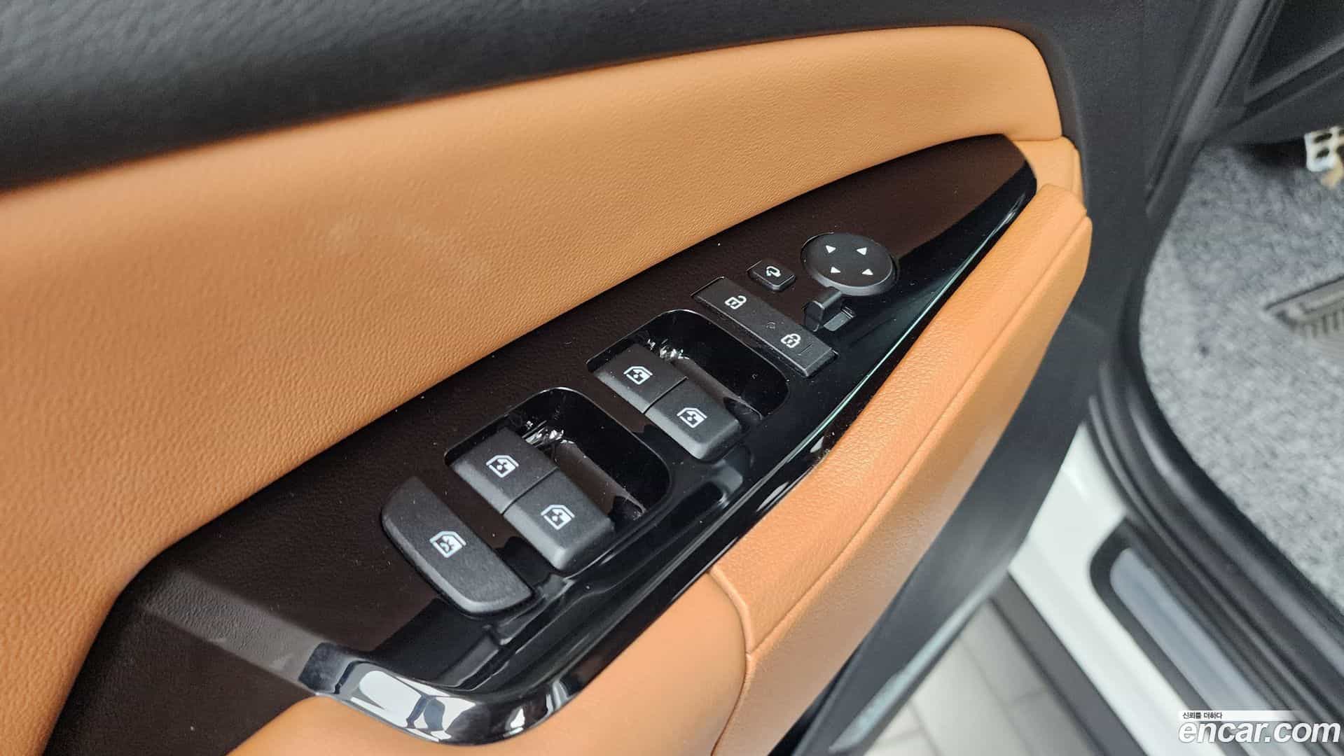 Sportage Kia 2022.8-OPTION-042
