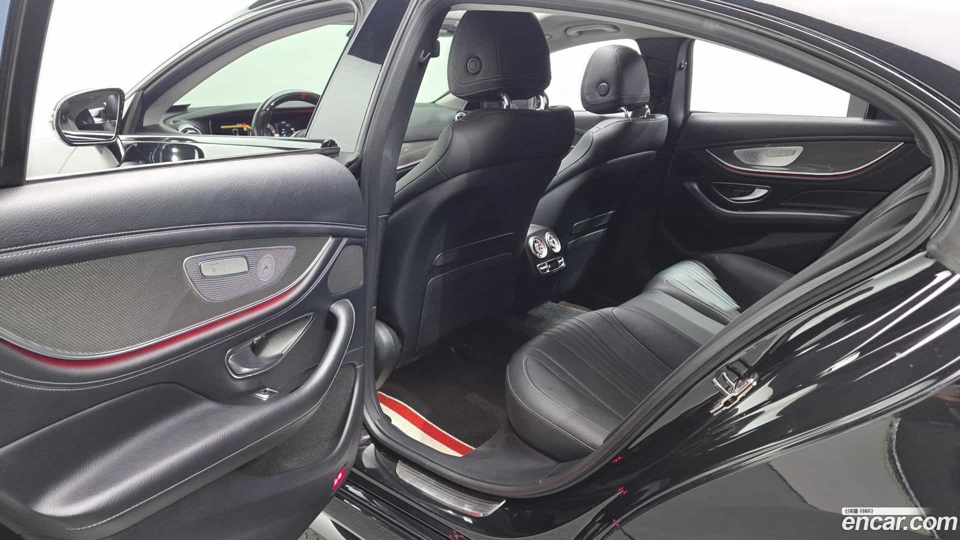 CLS-Class Mercedes-Benz 2019.6-OPTION-016