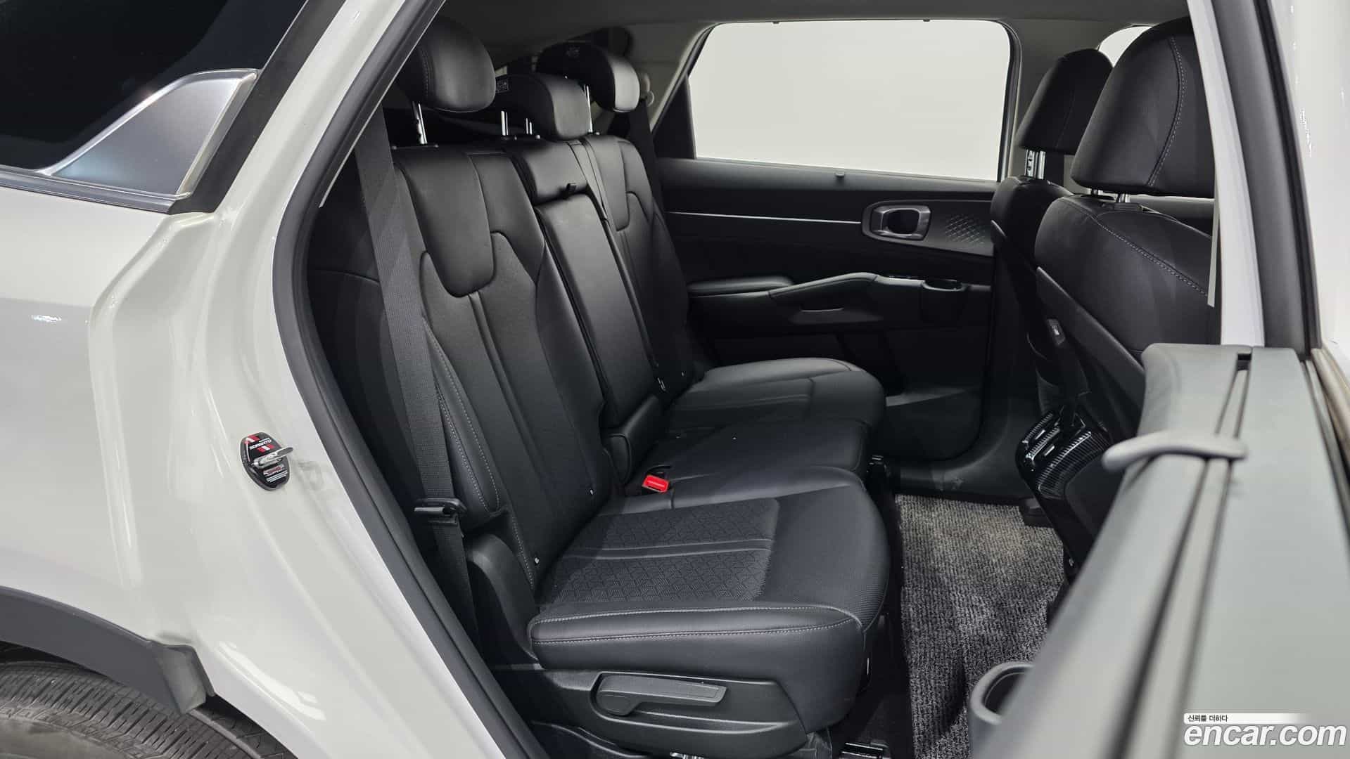 Sorento Kia 2023.3-OPTION-016