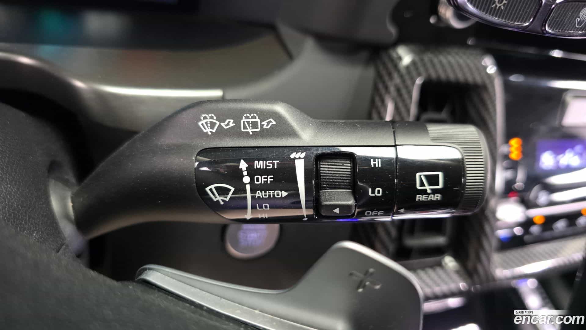 Sorento Kia 2023.3-OPTION-045