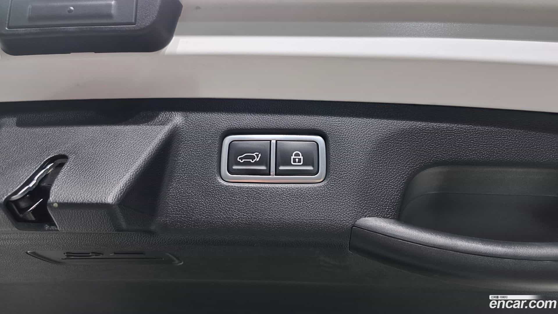 Sorento Kia 2023.3-OPTION-048