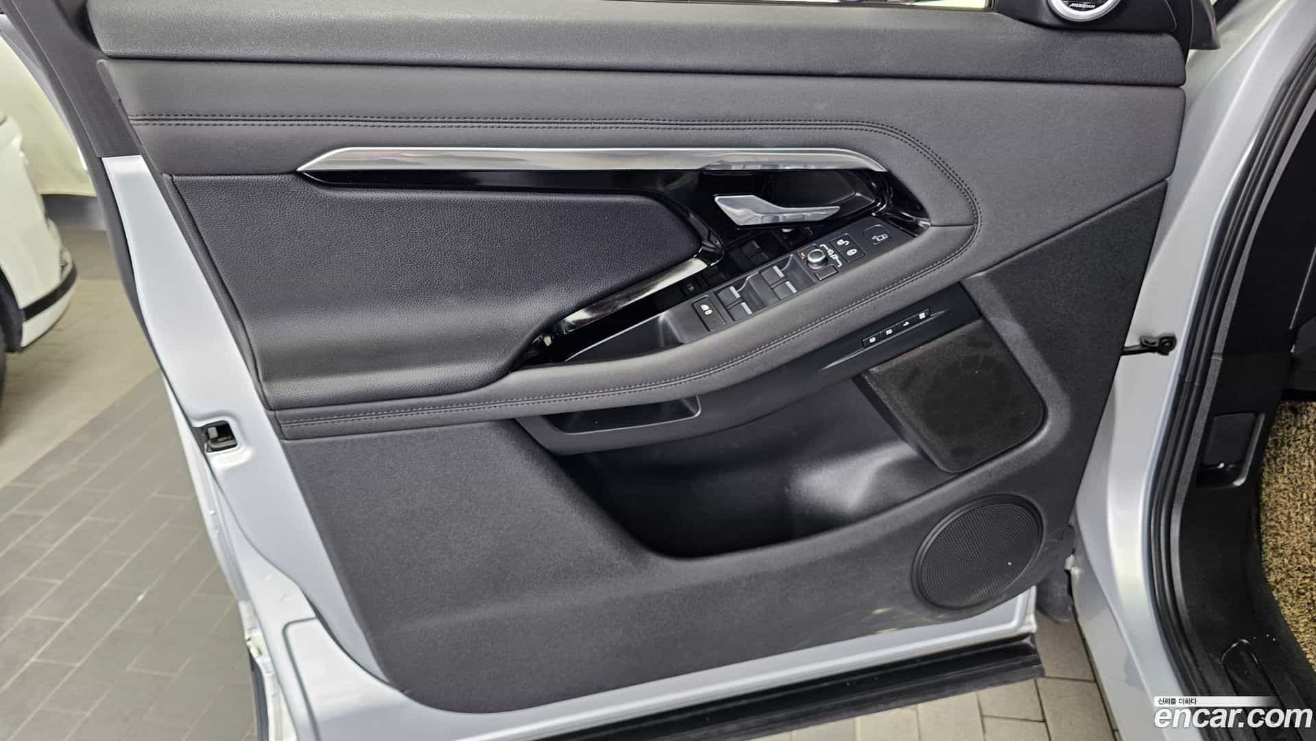 Range Rover Evoque Land Rover 2020.11-INNER-034