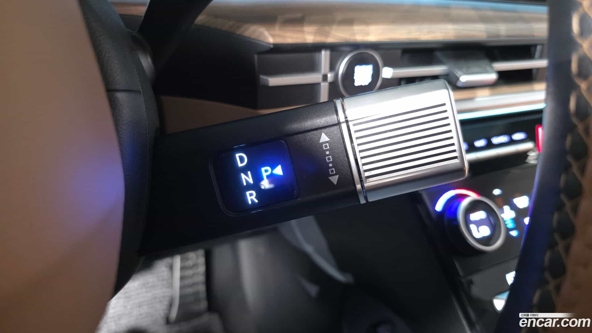 Santafe Hyundai 2023.10-INNER-009