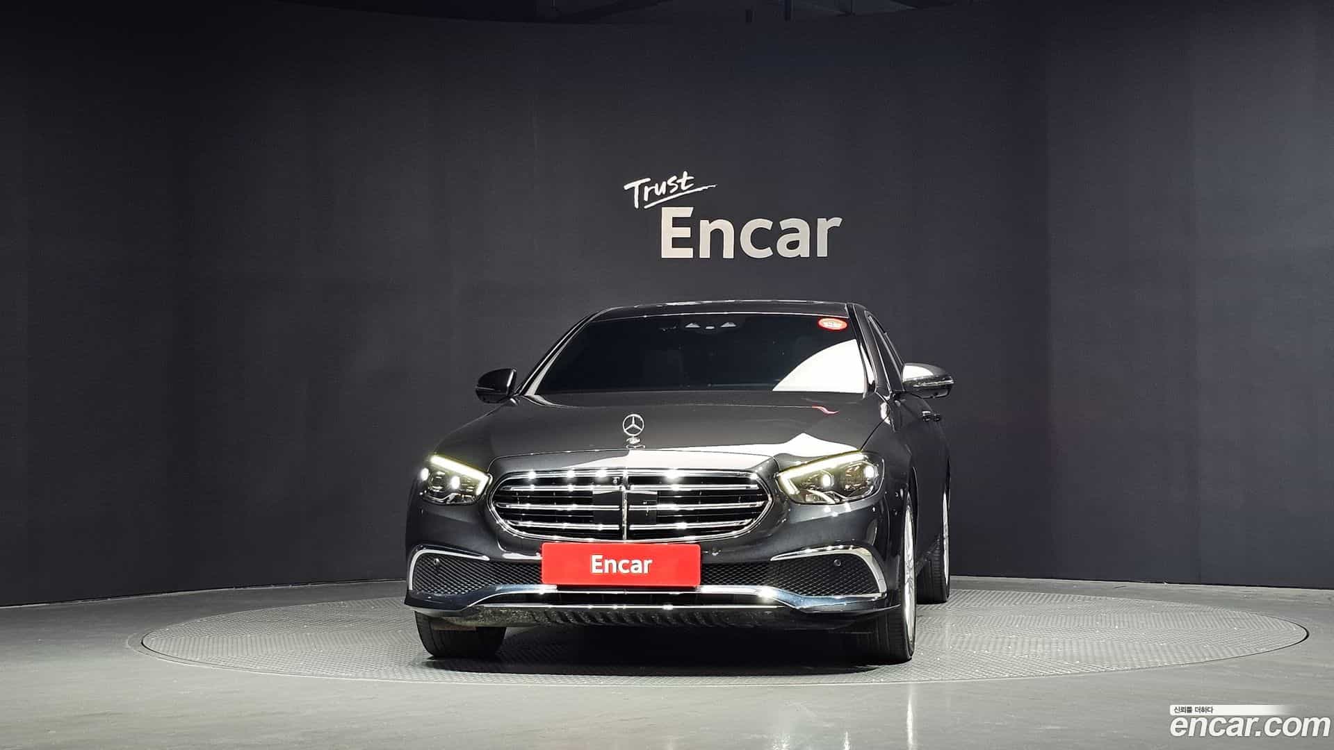 E-Class Mercedes-Benz 2023.4-OUTER-003