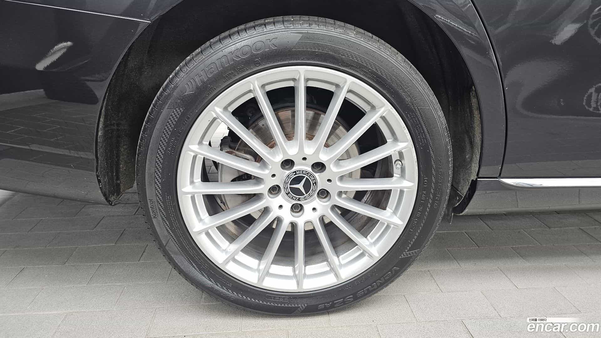 E-Class Mercedes-Benz 2023.4-OUTER-005