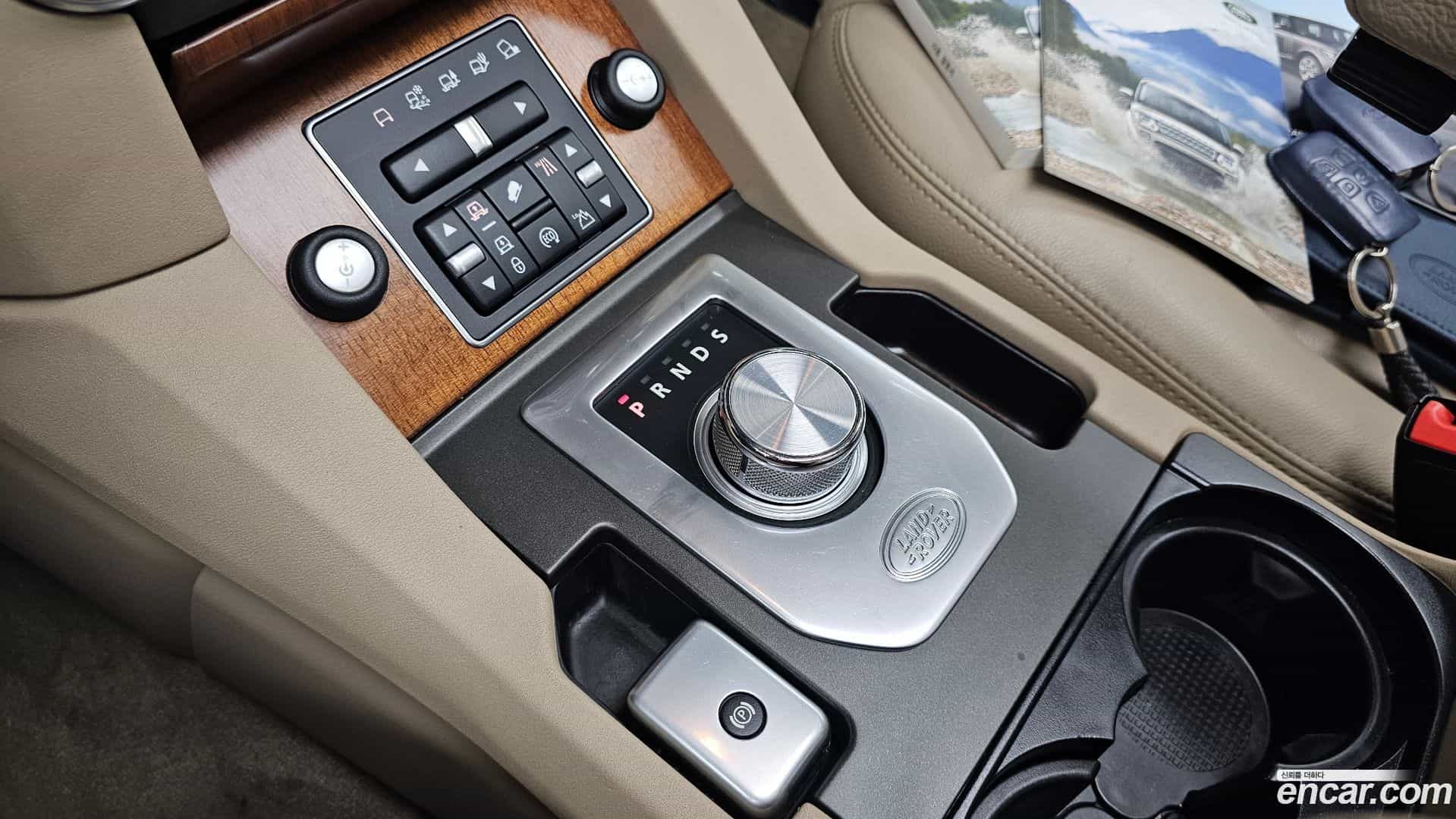 Discovery Land Rover 2016.2-INNER-009